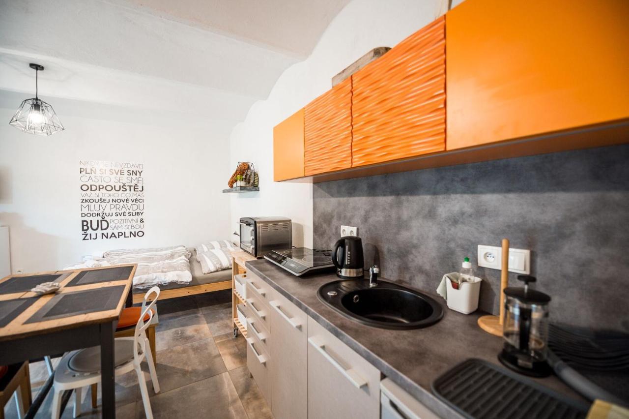 Apartman Ve Dvore Ratiskovice Exterior photo